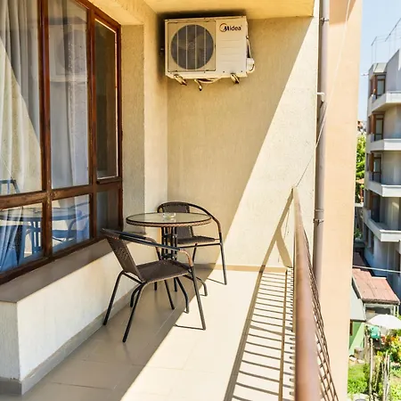 Pensiune Family House Katerini Nesebăr