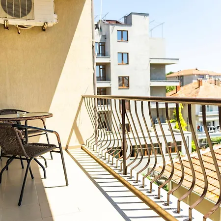 게스트하우스 Family House Katerini 네세부르